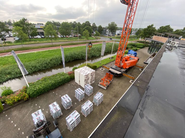 2800-vierkante-meter-isoleren-klus-is-purmerend-1